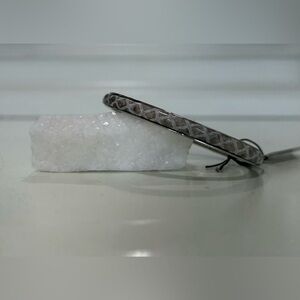 Henri Bendel Pave Link Bracelet new and unused